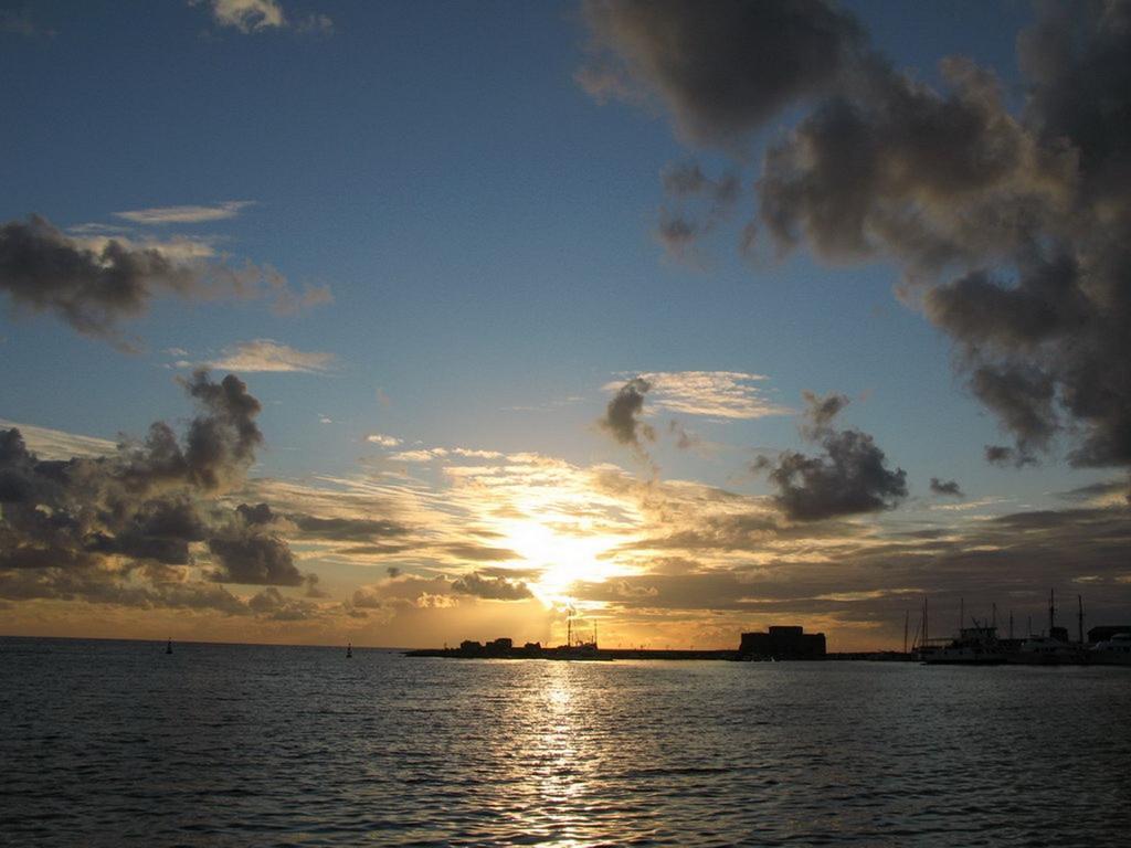 Paphos Love Nest Apartment 部屋 写真